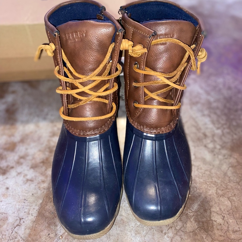 Sperry boots